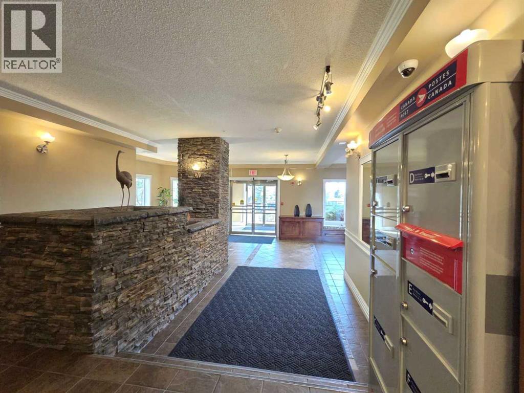 129, 369 Rocky Vista  Nw, Calgary, Alberta  T3G 5K7 - Photo 3 - A2276995