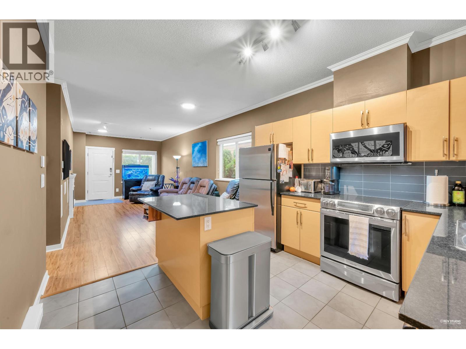 310 1661 Fraser Avenue, Port Coquitlam, British Columbia  V3B 0B6 - Photo 15 - R3075897