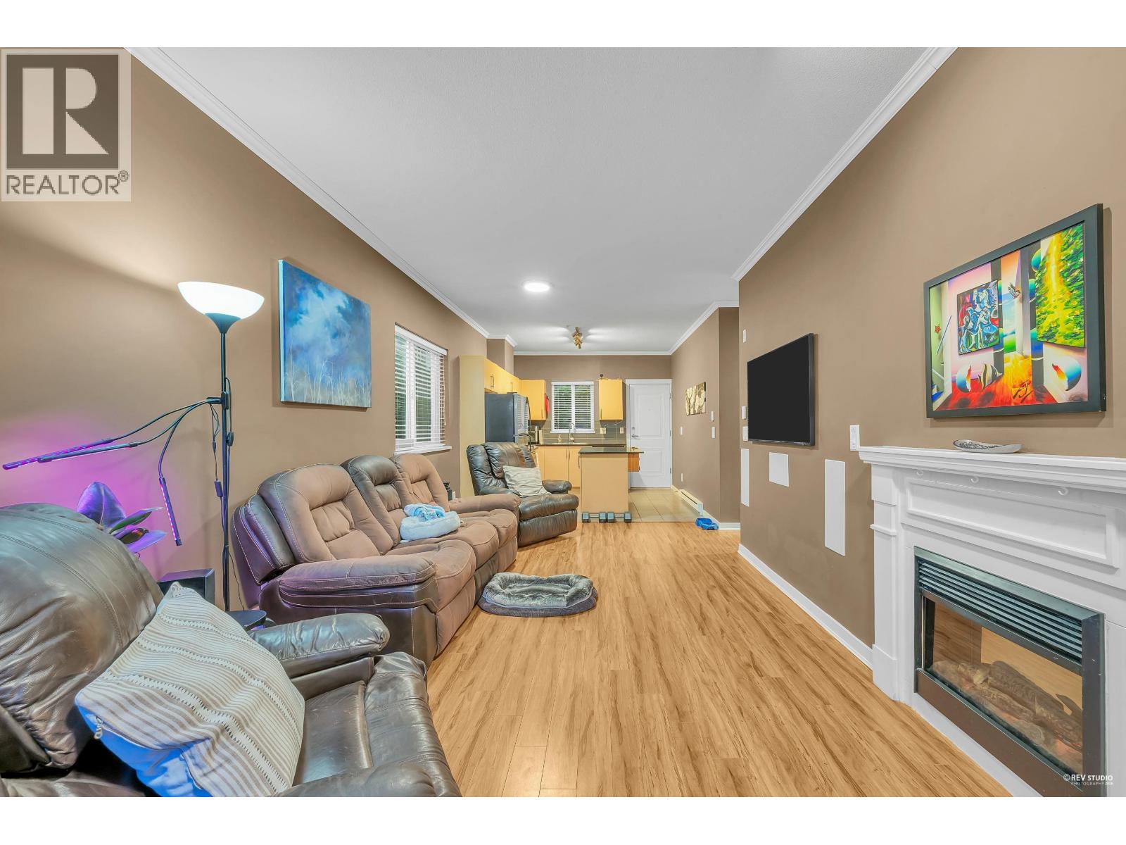 310 1661 Fraser Avenue, Port Coquitlam, British Columbia  V3B 0B6 - Photo 5 - R3075897