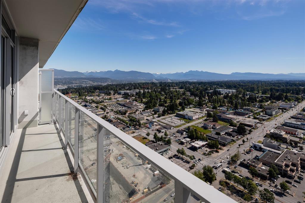 4104 13495 Central Avenue, Surrey, British Columbia  V3T 0K2 - Photo 4 - R3076300