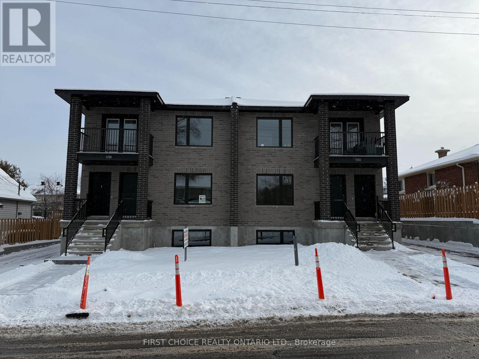 1250 TRENTON AVENUE, Ottawa, ON K1Z 8J9