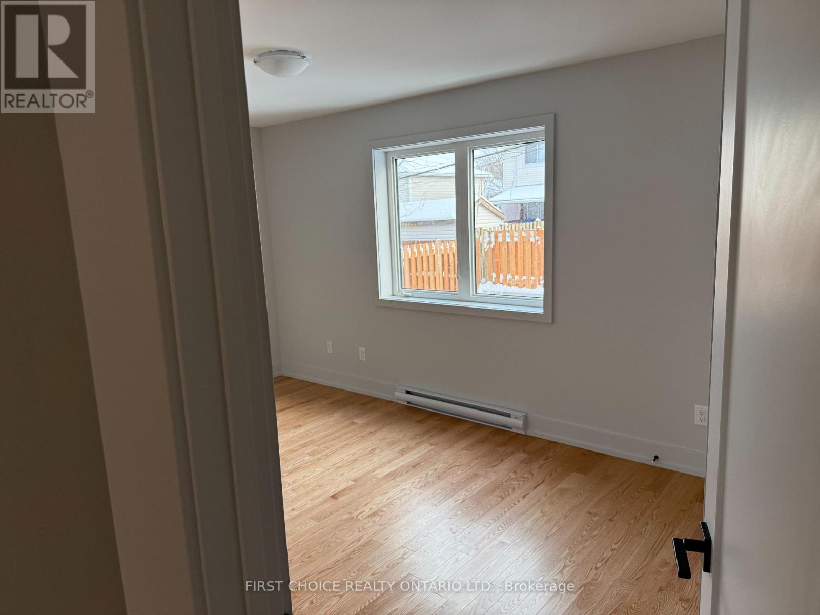 1250 Trenton Avenue, Ottawa, Ontario  K1Z 8J9 - Photo 10 - X12664750