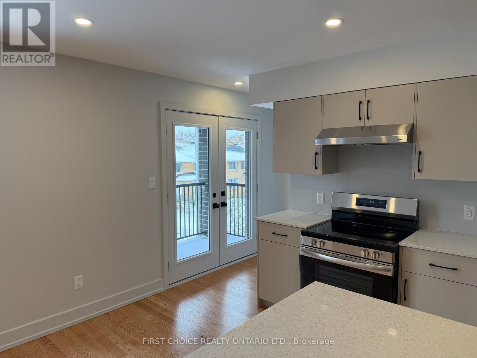 1250 Trenton Avenue, Ottawa, Ontario  K1Z 8J9 - Photo 14 - X12664750