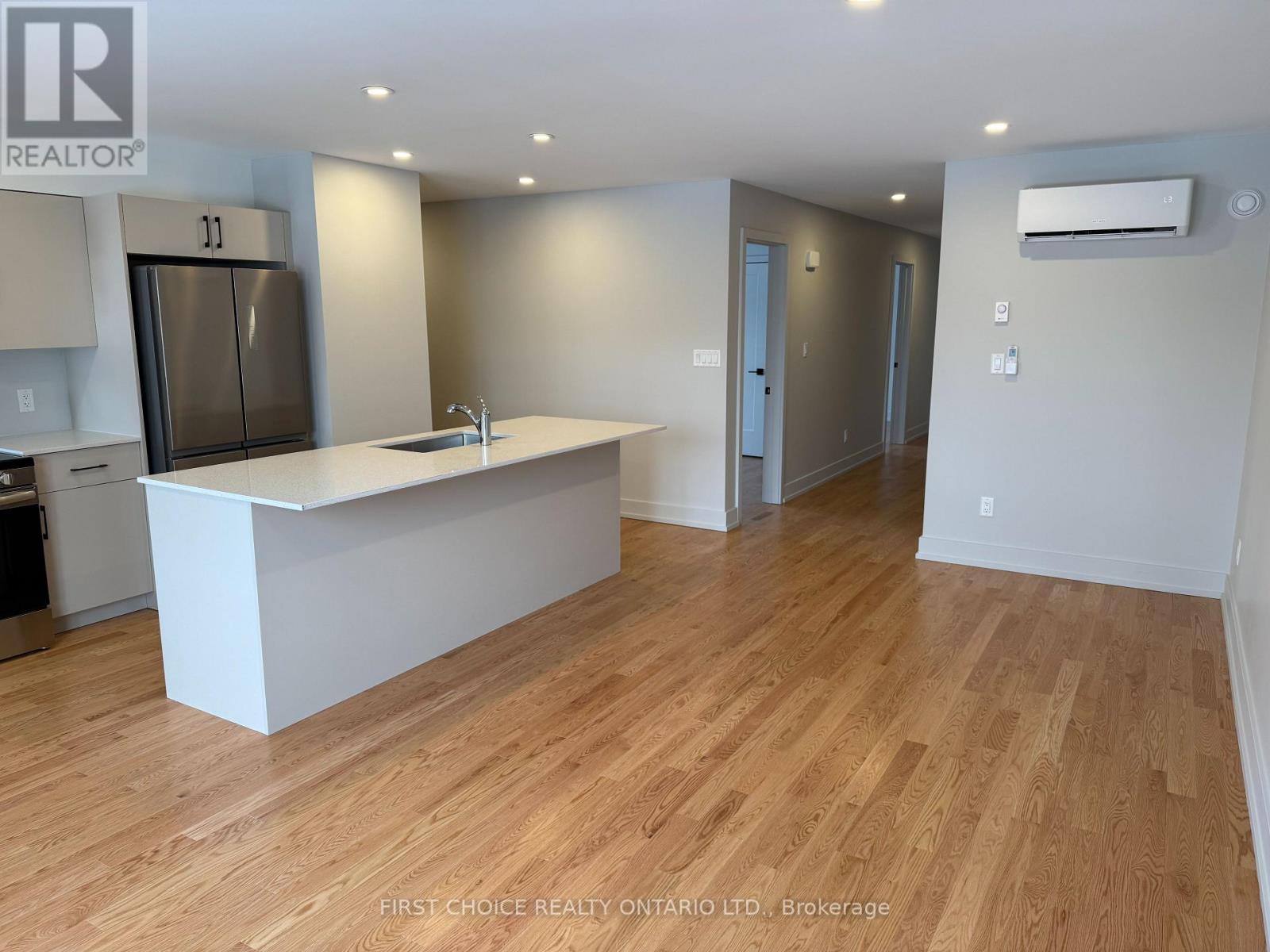 1250 Trenton Avenue, Ottawa, Ontario  K1Z 8J9 - Photo 16 - X12664750