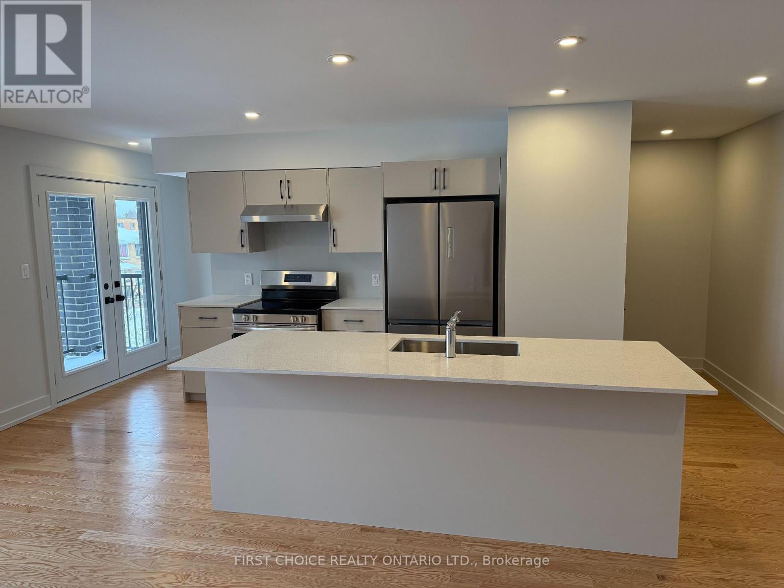 1250 Trenton Avenue, Ottawa, Ontario  K1Z 8J9 - Photo 17 - X12664750