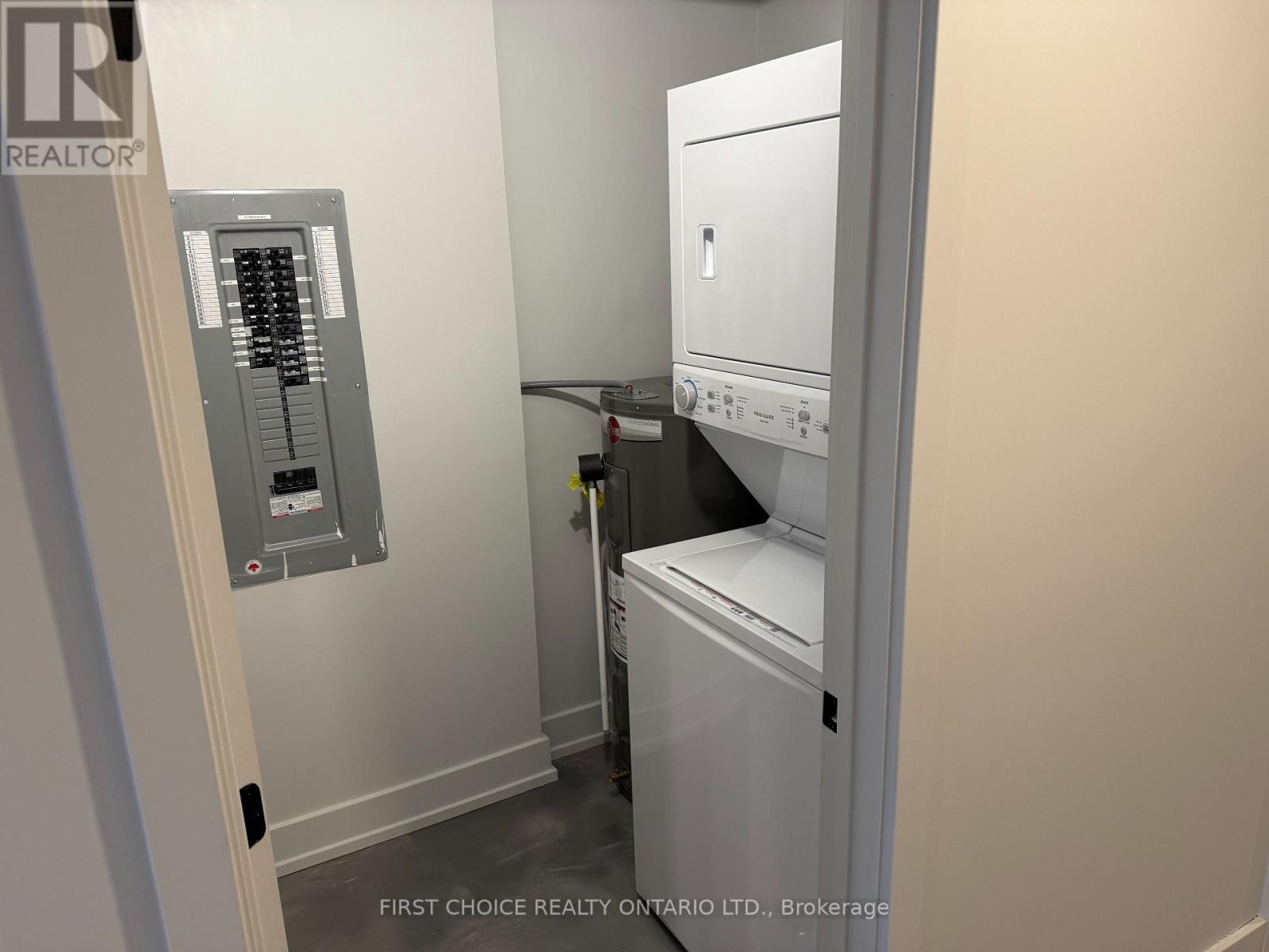 1250 Trenton Avenue, Ottawa, Ontario  K1Z 8J9 - Photo 33 - X12664750