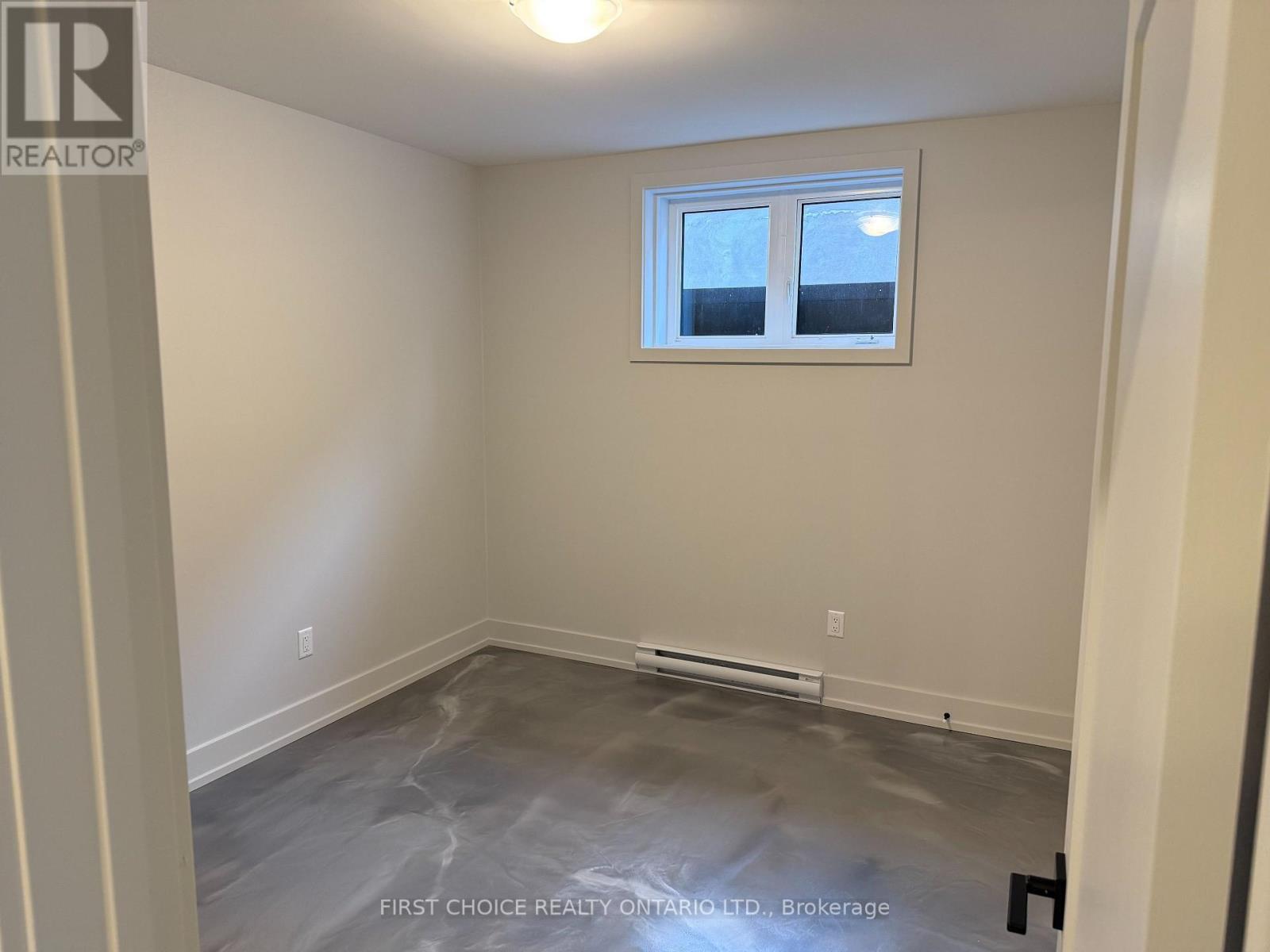 1250 Trenton Avenue, Ottawa, Ontario  K1Z 8J9 - Photo 36 - X12664750