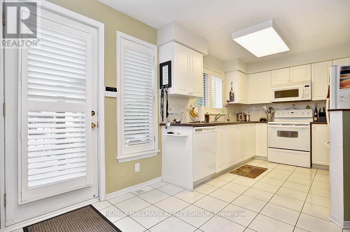 1717 Blohm Drive, Ottawa, Ontario  K1G 6N6 - Photo 11 - X12664770