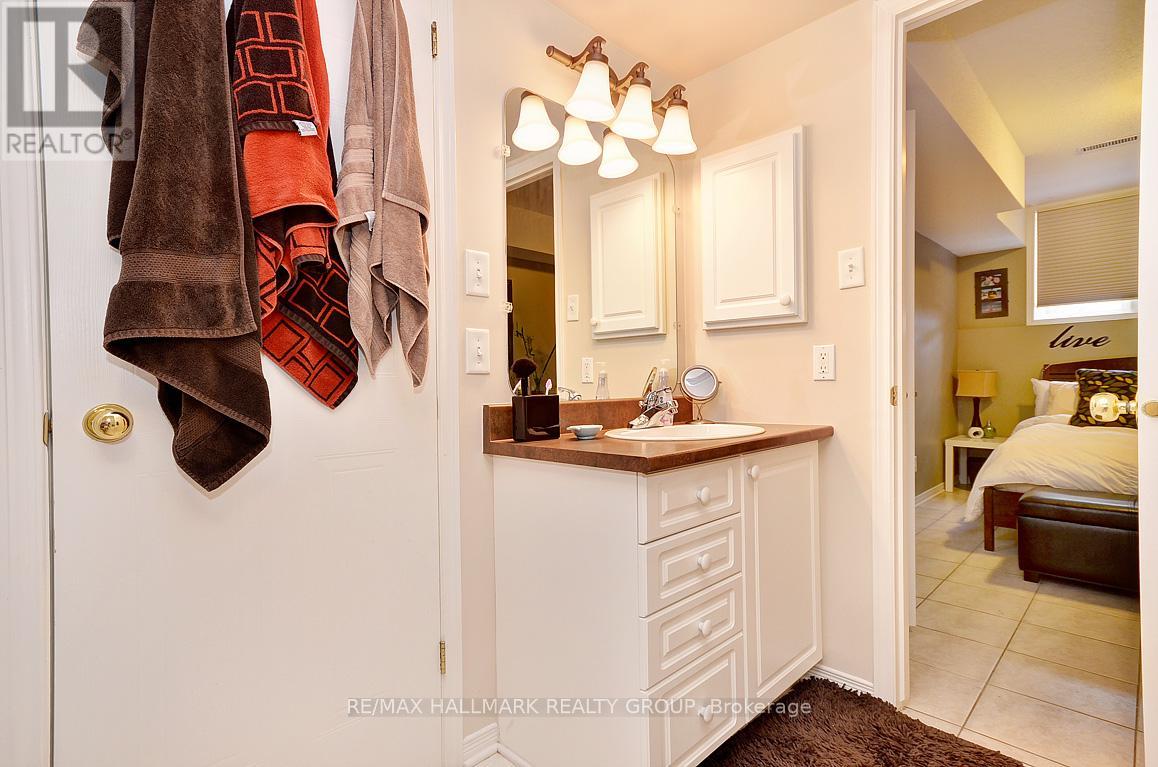 1717 Blohm Drive, Ottawa, Ontario  K1G 6N6 - Photo 16 - X12664770