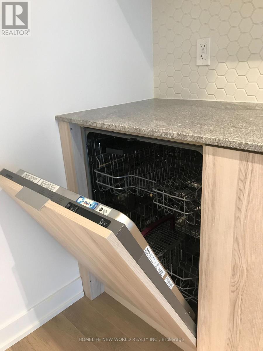 2004 - 50 Ordnance Street, Toronto, Ontario  M6K 0C9 - Photo 7 - C12664744