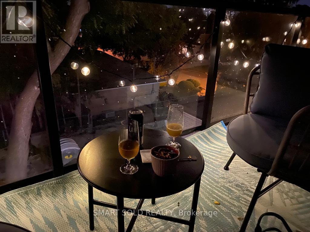 24 - 51 Winlock Park, Toronto, Ontario  M2M 0B8 - Photo 2 - C12664772