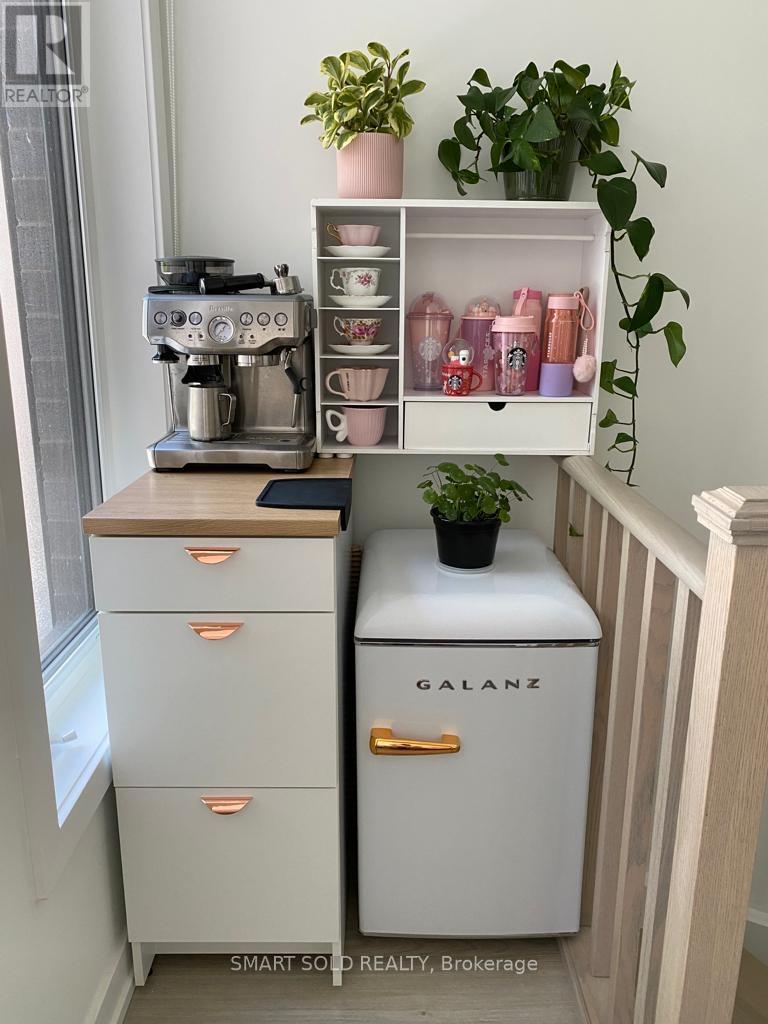 24 - 51 Winlock Park, Toronto, Ontario  M2M 0B8 - Photo 5 - C12664772