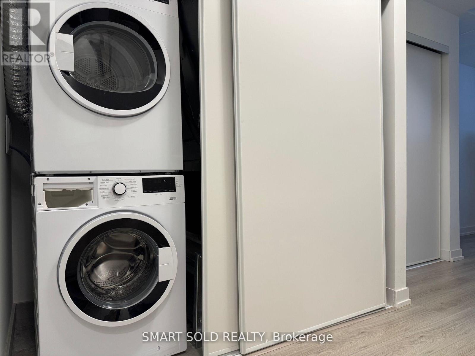 24 - 51 Winlock Park, Toronto, Ontario  M2M 0B8 - Photo 8 - C12664772