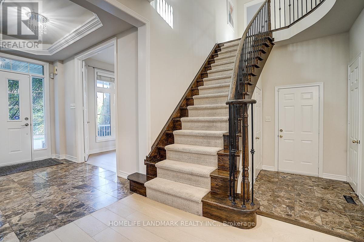 92 Montgomery Avenue, Whitby, Ontario  L1M 2N7 - Photo 16 - E12664752