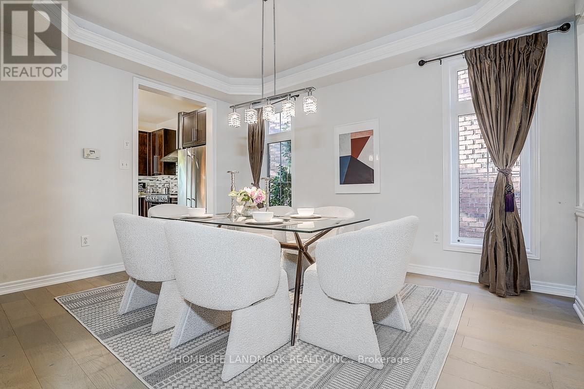 92 Montgomery Avenue, Whitby, Ontario  L1M 2N7 - Photo 8 - E12664752