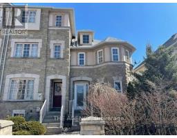 9031 YONGE STREET, Richmond Hill, Ontario