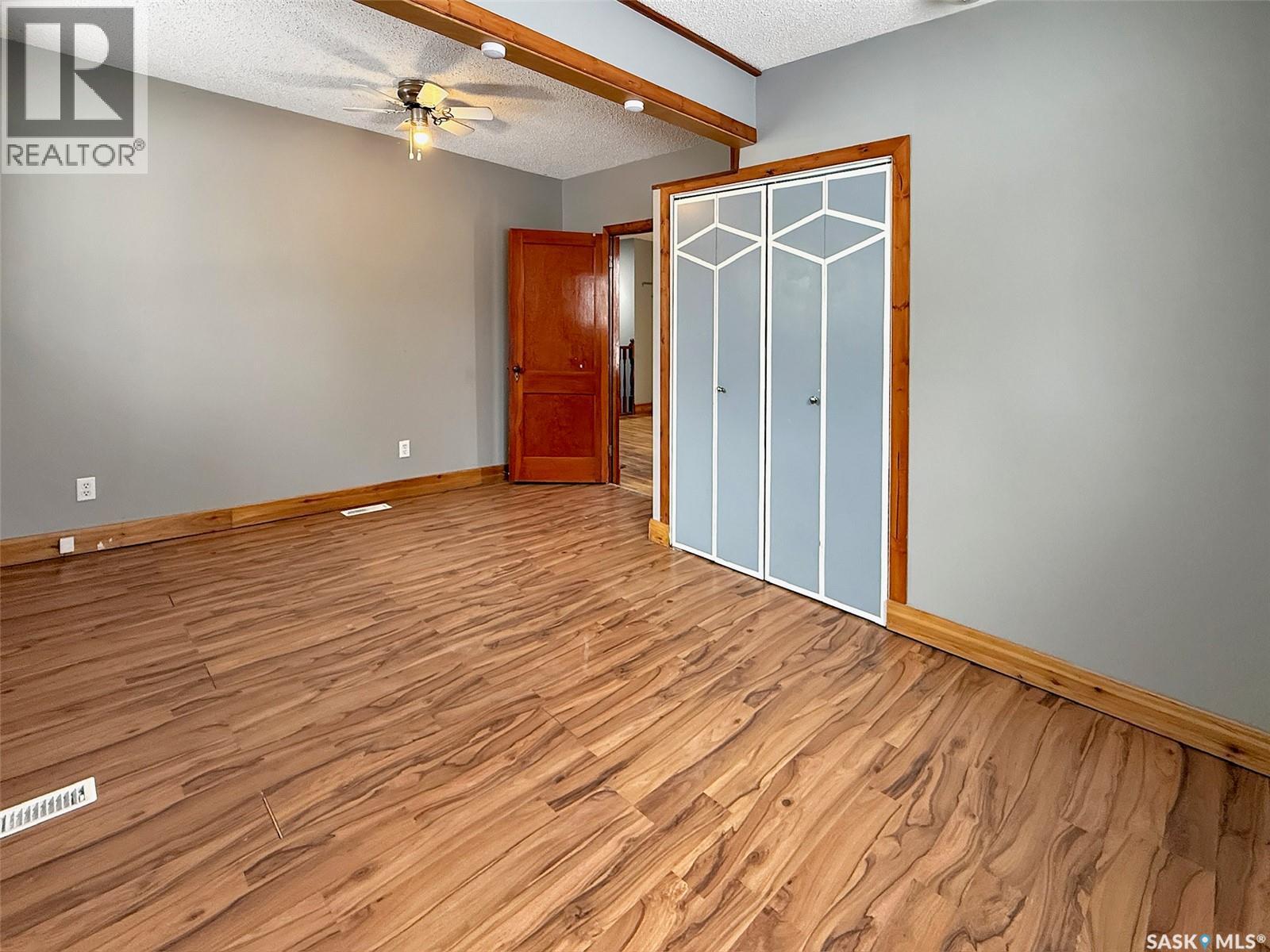 120 Central Avenue S, Swift Current, Saskatchewan  S9H 3E8 - Photo 6 - SK026213