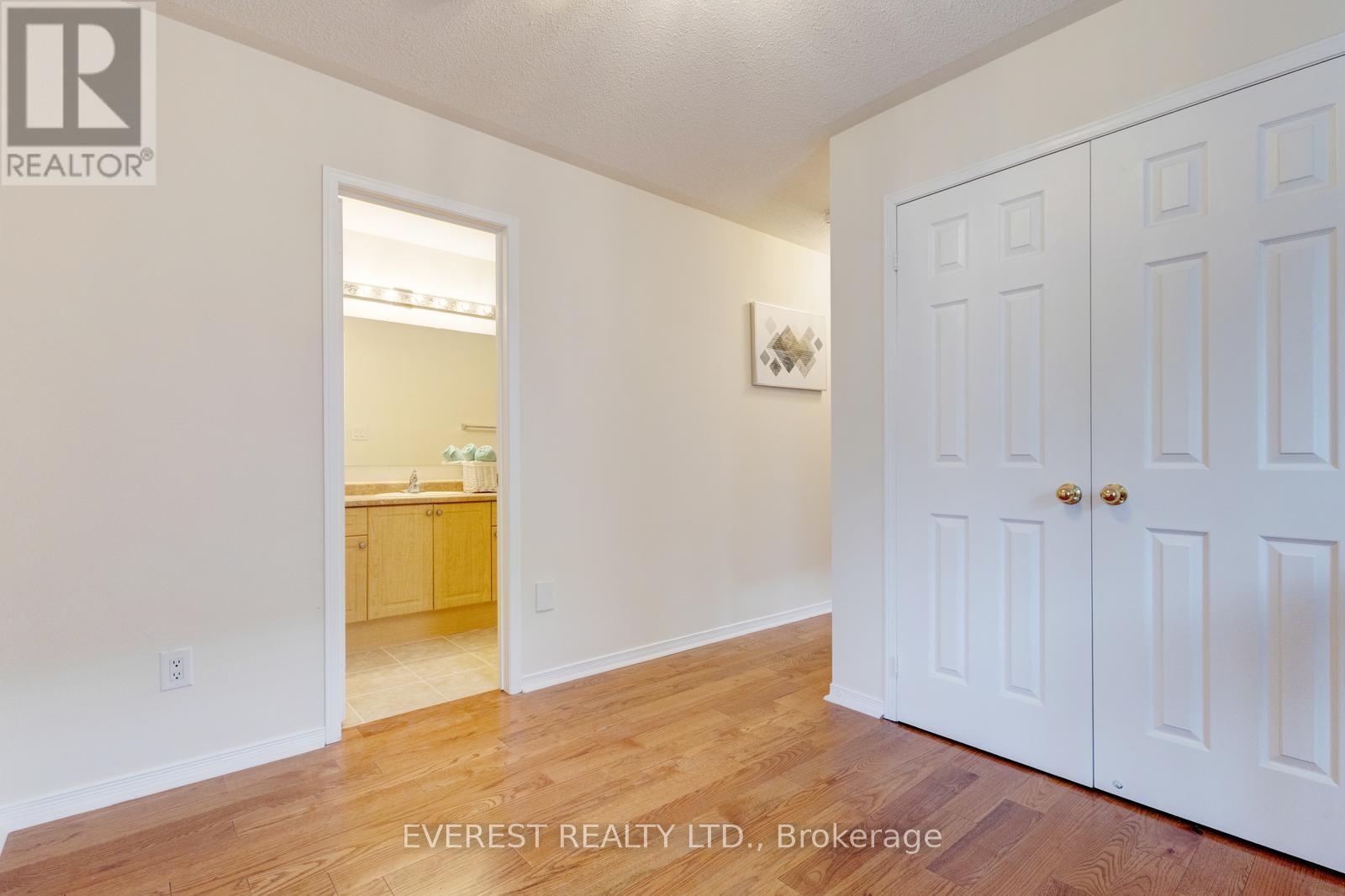 5172 Nestling Grove, Mississauga, Ontario  L5M 0L2 - Photo 23 - W12664766