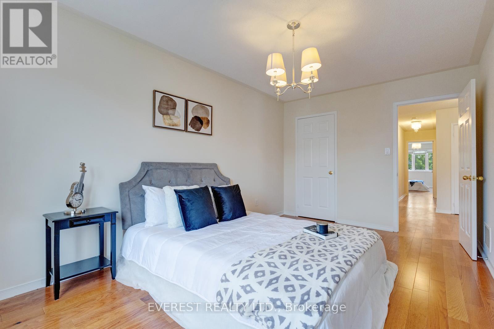 5172 Nestling Grove, Mississauga, Ontario  L5M 0L2 - Photo 28 - W12664766