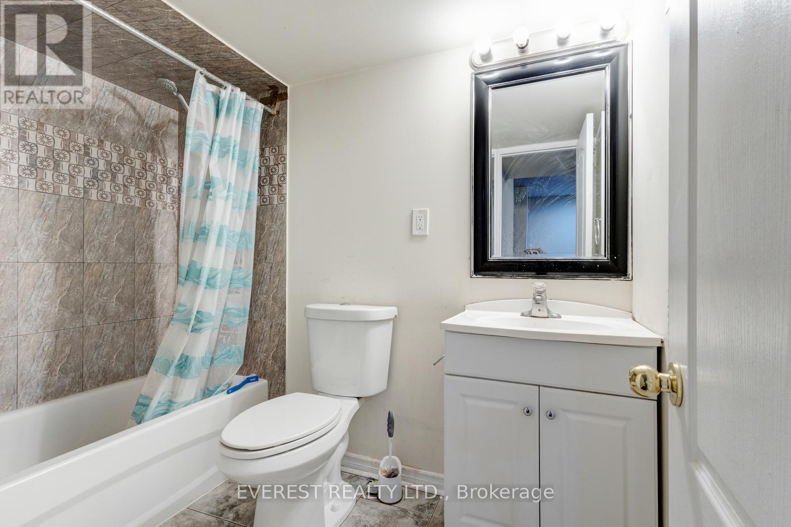 5172 Nestling Grove, Mississauga, Ontario  L5M 0L2 - Photo 43 - W12664766