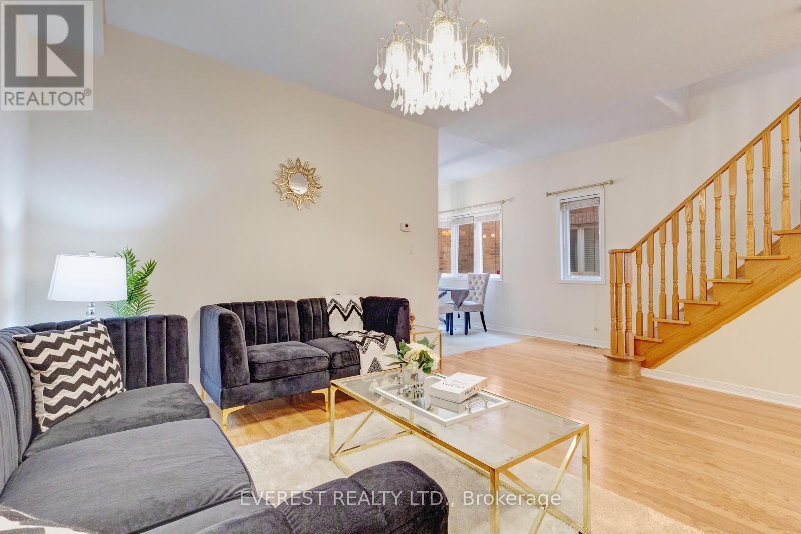 5172 Nestling Grove, Mississauga, Ontario  L5M 0L2 - Photo 7 - W12664766