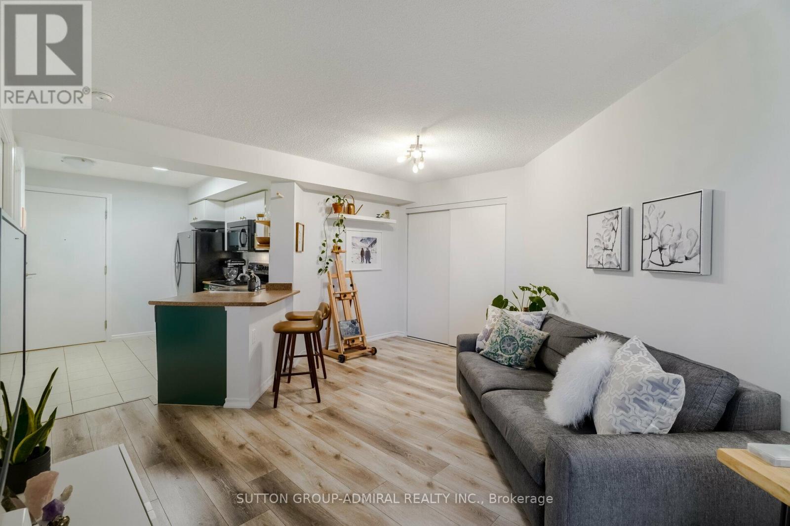 1138 - 60 Heintzman Street, Toronto, Ontario  M6P 5A1 - Photo 11 - W12664778