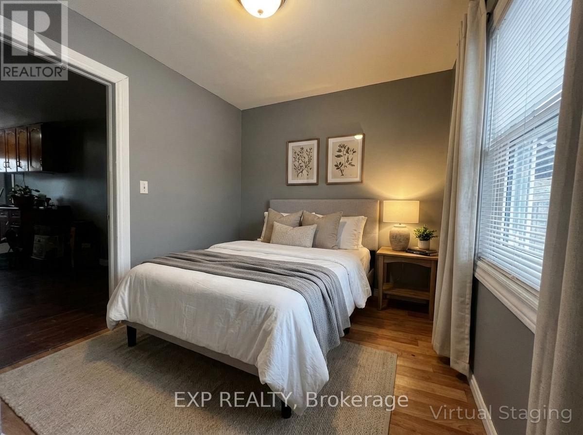 194 Furnival Road, West Elgin, Ontario  N0L 2C0 - Photo 18 - X12664774