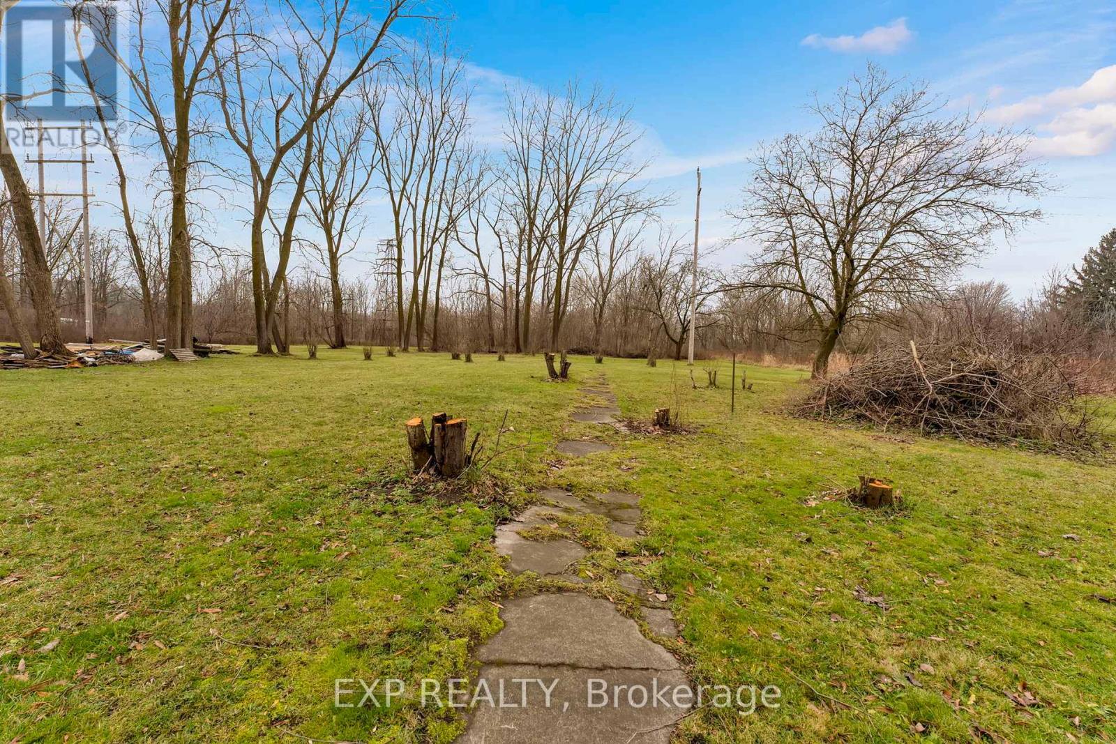 194 Furnival Road, West Elgin, Ontario  N0L 2C0 - Photo 25 - X12664774