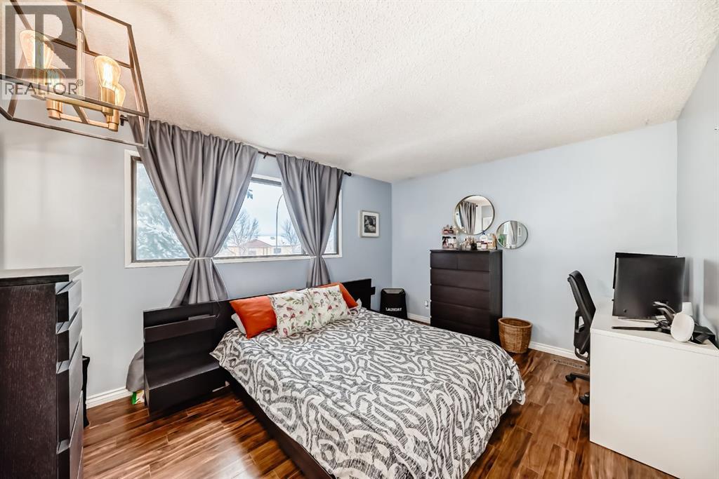 35 Macewan Drive Nw, Calgary, Alberta  T3K 3G1 - Photo 13 - A2274570