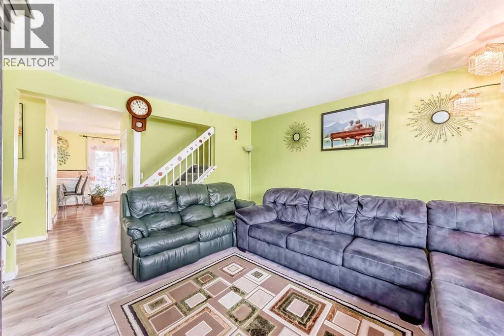 6411 26 Avenue Ne, Calgary, Alberta  T1Y 4H2 - Photo 12 - A2271246