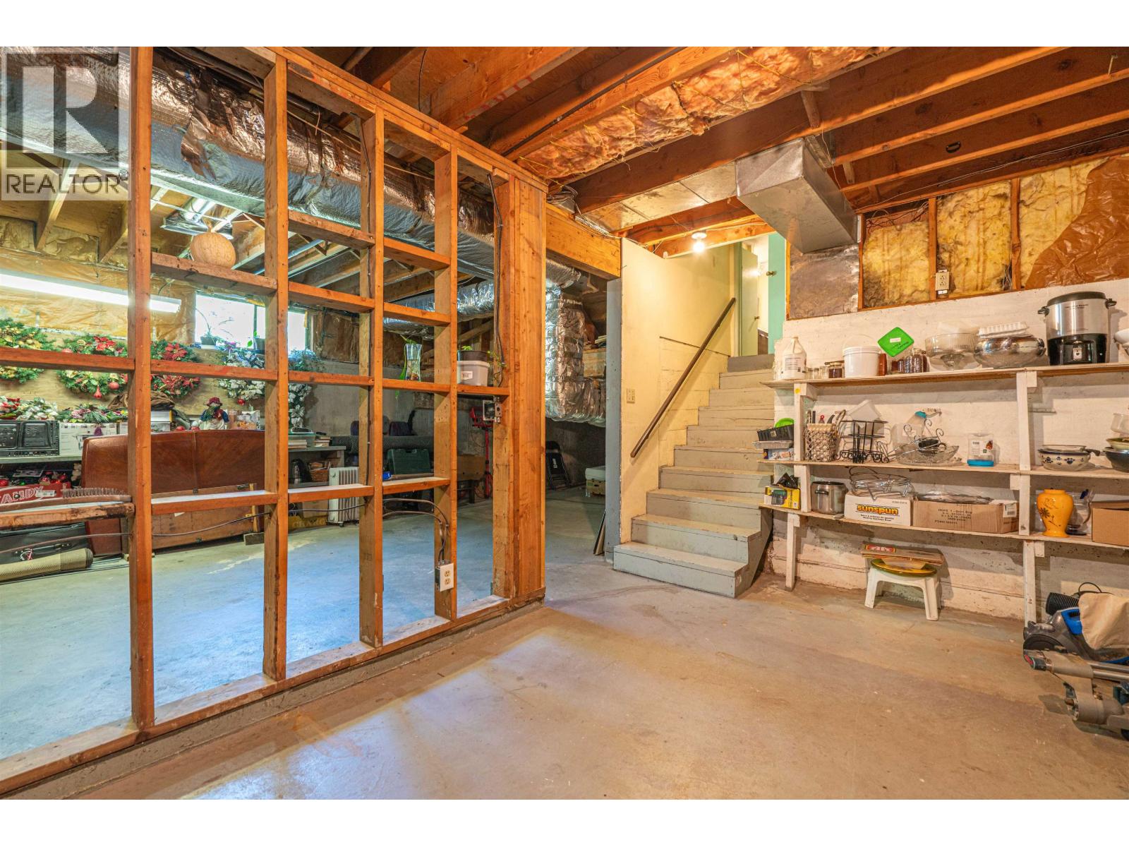 12861 Barnsdale Street, Maple Ridge, British Columbia  V2X 6N6 - Photo 34 - R3076291