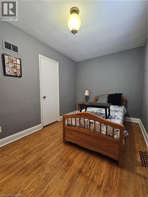 379 St. Leger Street, Kitchener, Ontario  N2H 4M8 - Photo 16 - 40796165