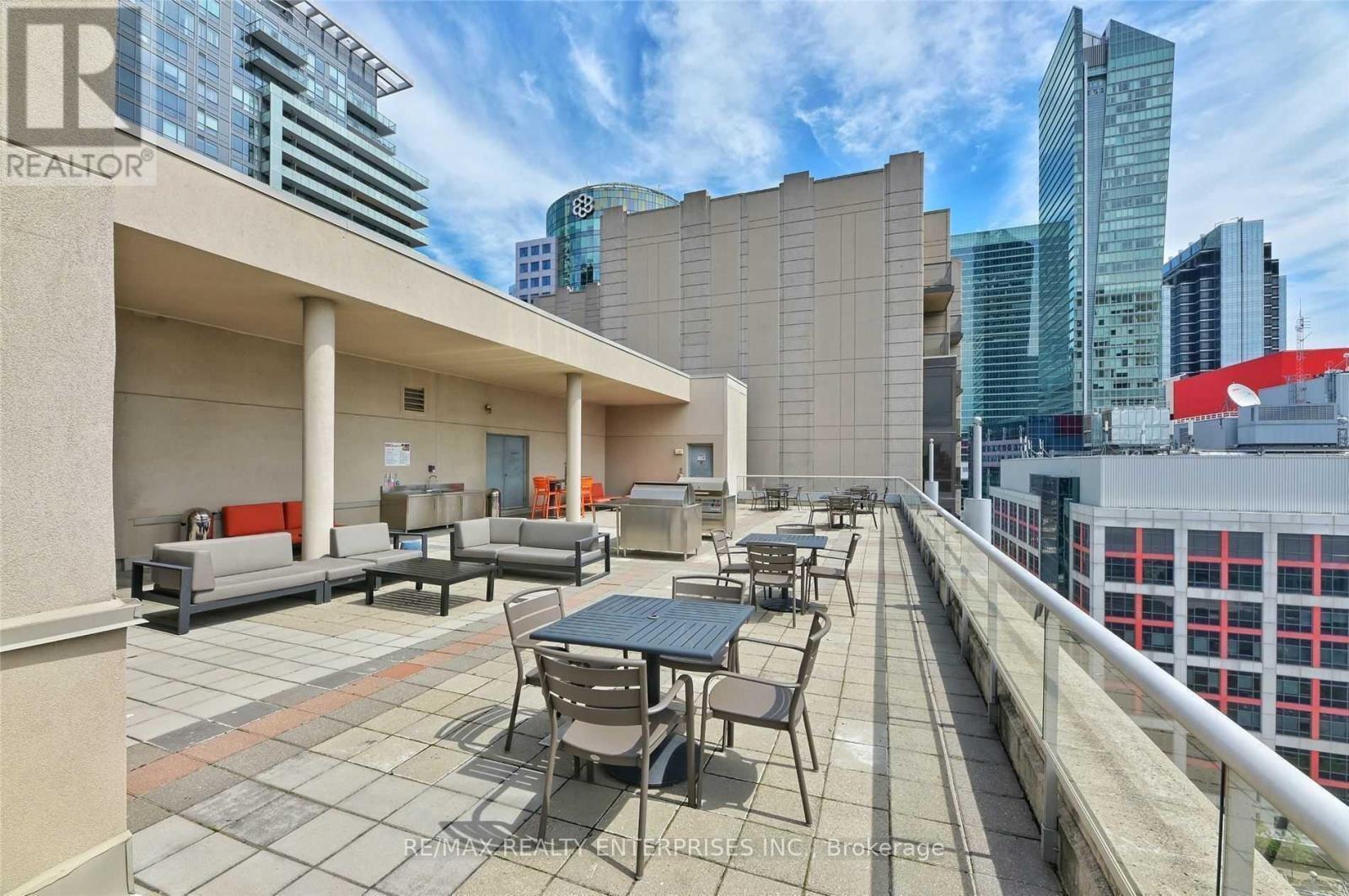 436 - 250 WELLINGTON STREET W - Photo 38