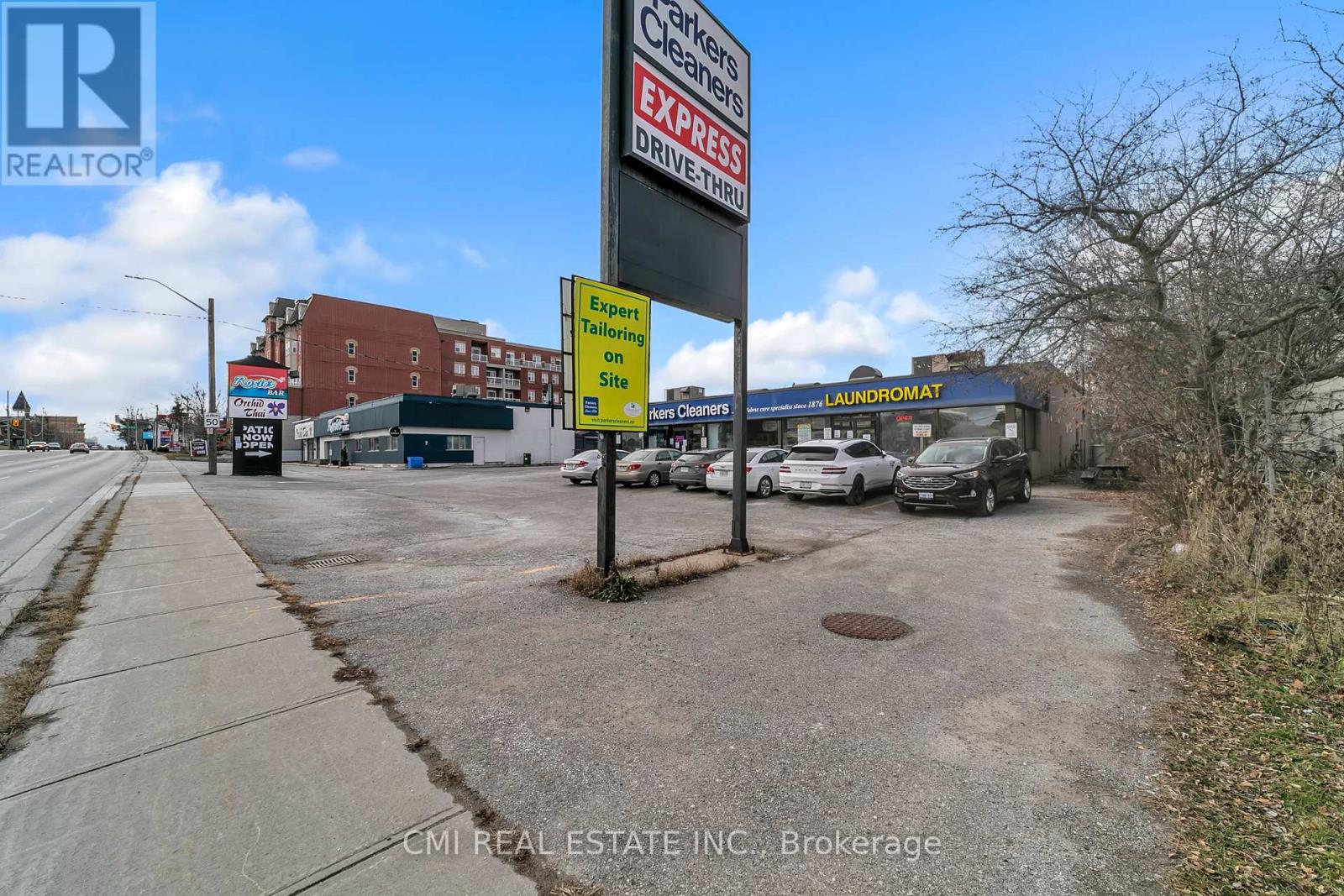 15480 Yonge Street, Aurora, Ontario  L4G 1P2 - Photo 21 - N12664784