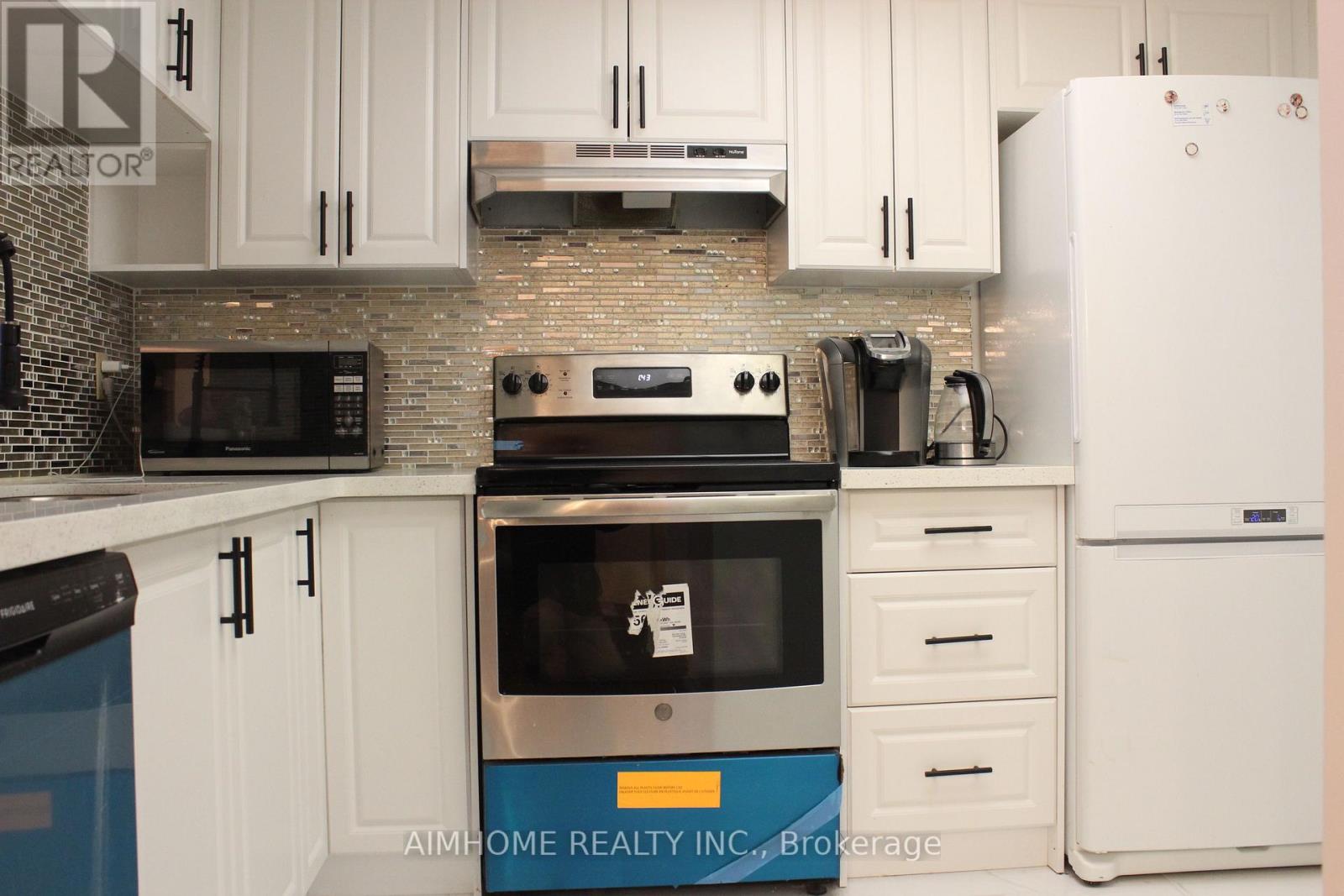 511 - 275 Bamburgh Circle, Toronto, Ontario  M1W 3X4 - Photo 5 - E12664816