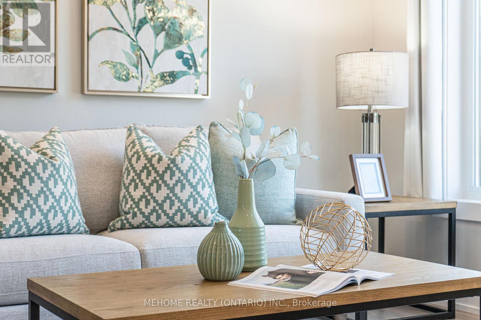 4 Pevensey Lane N, Markham, Ontario  L6C 1N6 - Photo 30 - N12664808