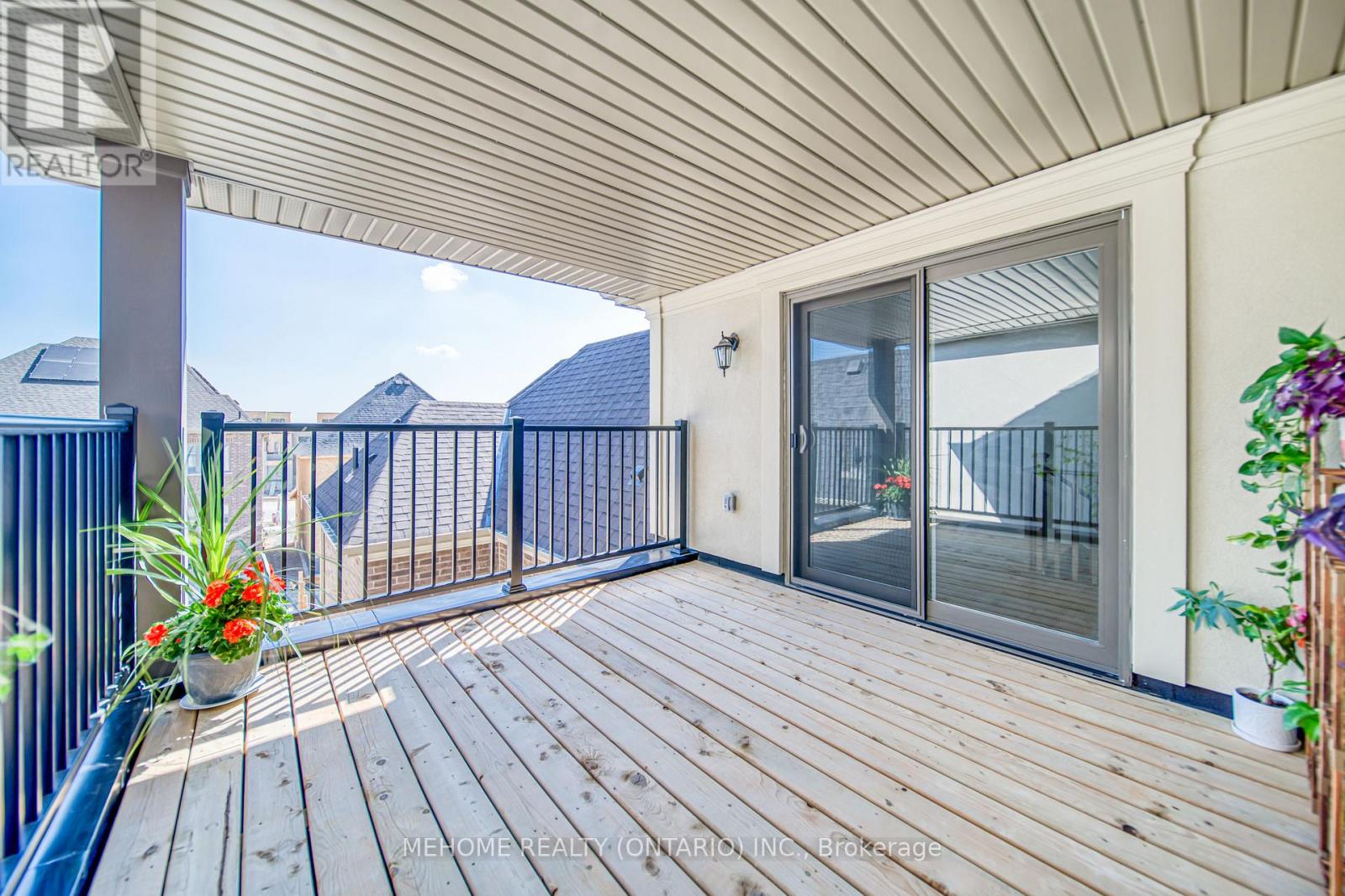 4 Pevensey Lane N, Markham, Ontario  L6C 1N6 - Photo 34 - N12664808