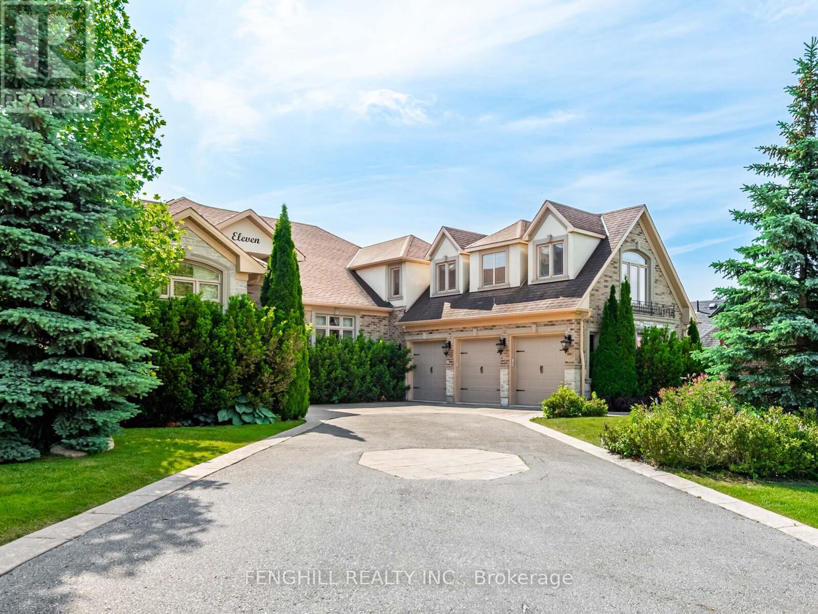 11 MACLEOD ESTATE COURT, Richmond Hill, Ontario