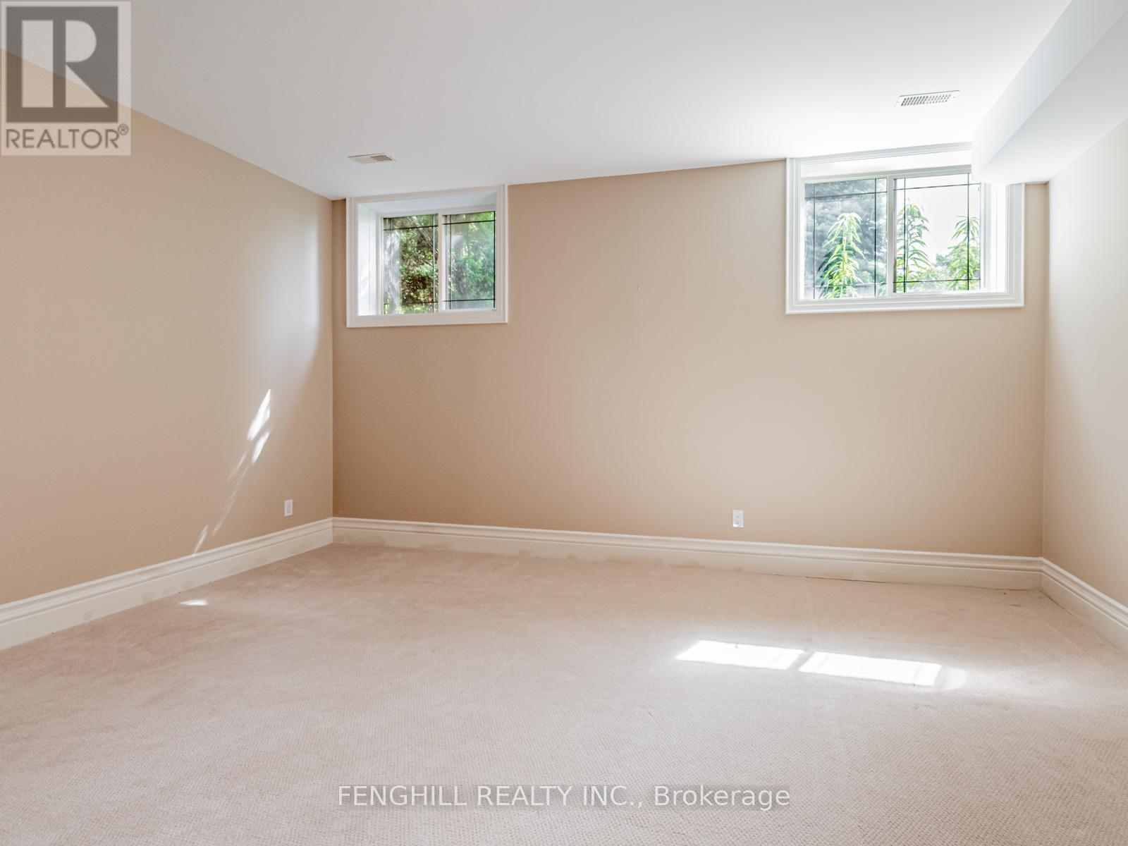 11 Macleod Estate Court, Richmond Hill, Ontario  L4E 0B1 - Photo 22 - N12664810