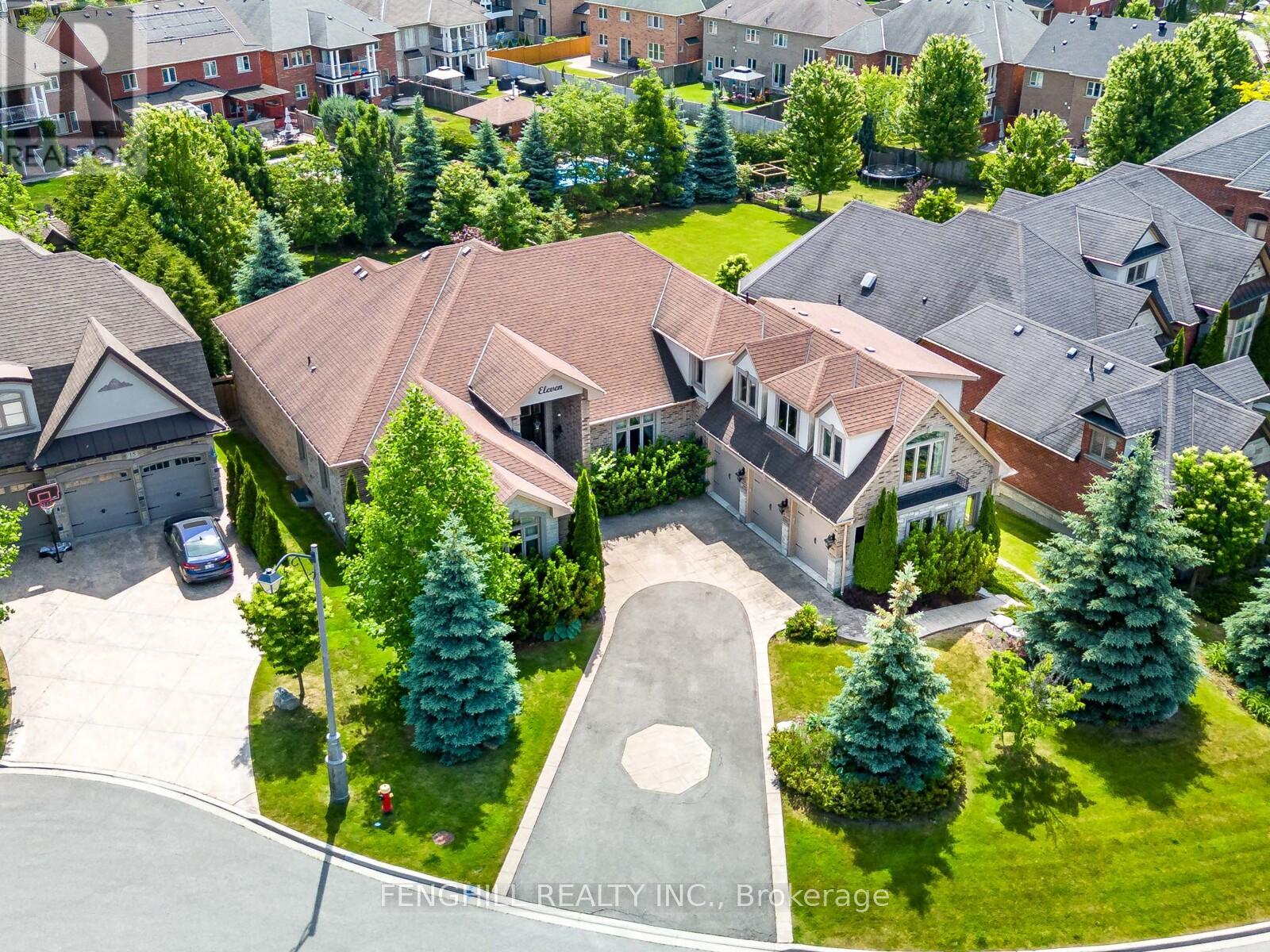 11 Macleod Estate Court, Richmond Hill, Ontario  L4E 0B1 - Photo 29 - N12664810