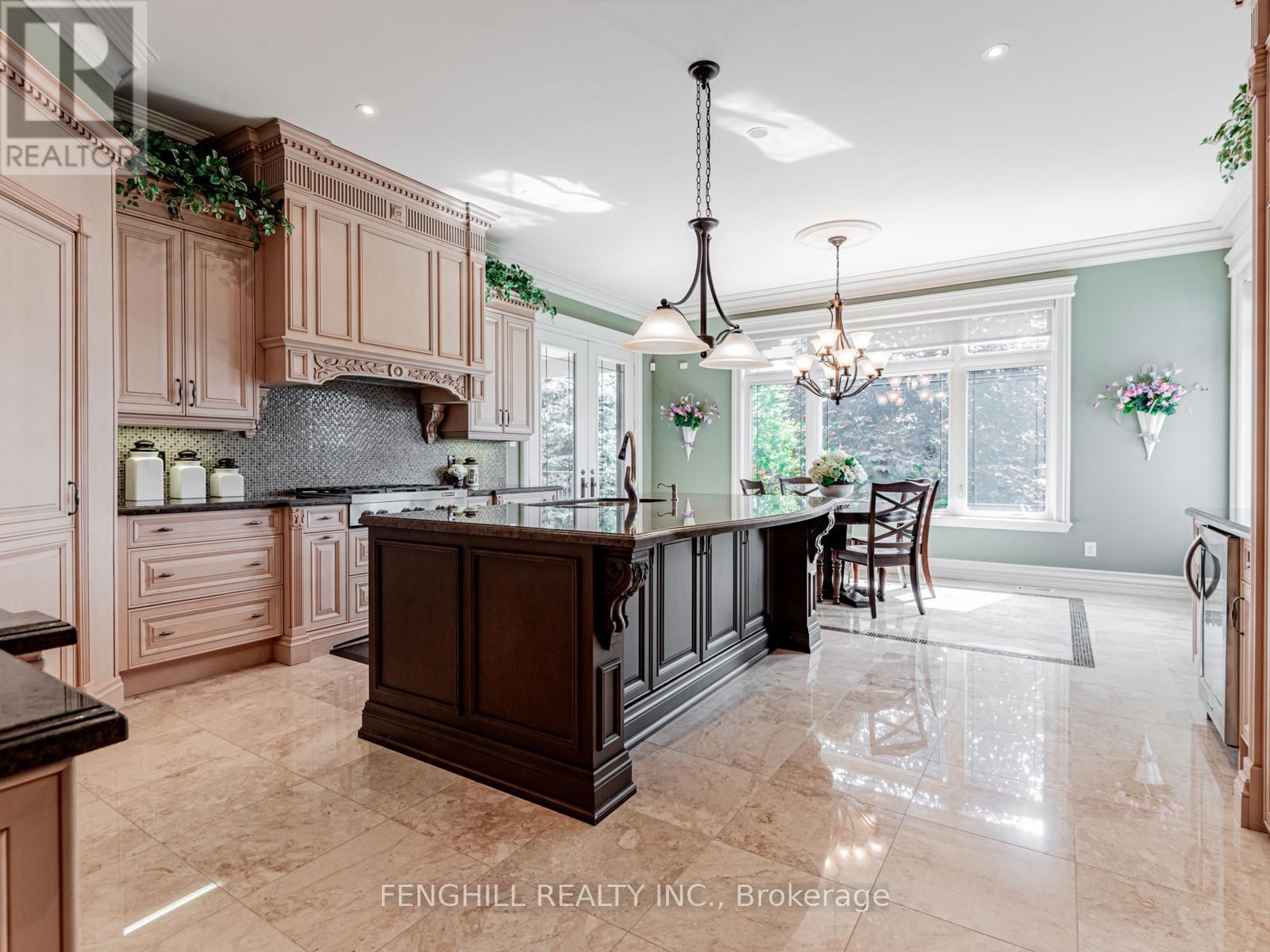 11 Macleod Estate Court, Richmond Hill, Ontario  L4E 0B1 - Photo 7 - N12664810