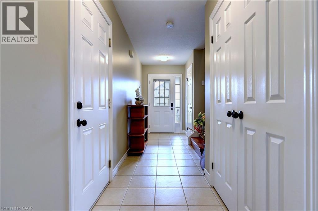 21 Mullin Drive, Guelph, Ontario  N1E 0E1 - Photo 6 - 40783728