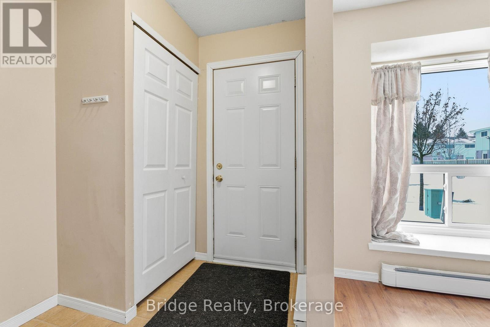 6 - 370 Springbank Avenue, Woodstock, Ontario  N4T 1L3 - Photo 8 - X12664888