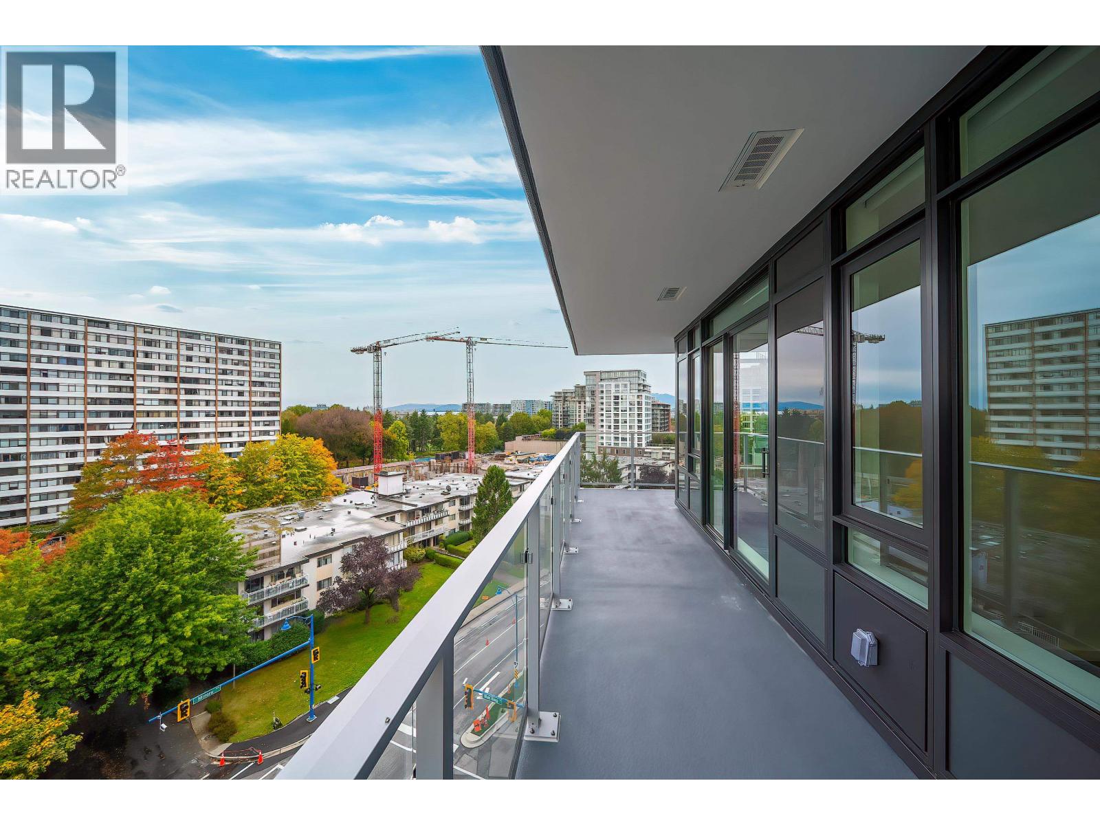 840 6500 Minoru Boulevard, Richmond, British Columbia V6Y 0N2 - Photo 2 - R3076178