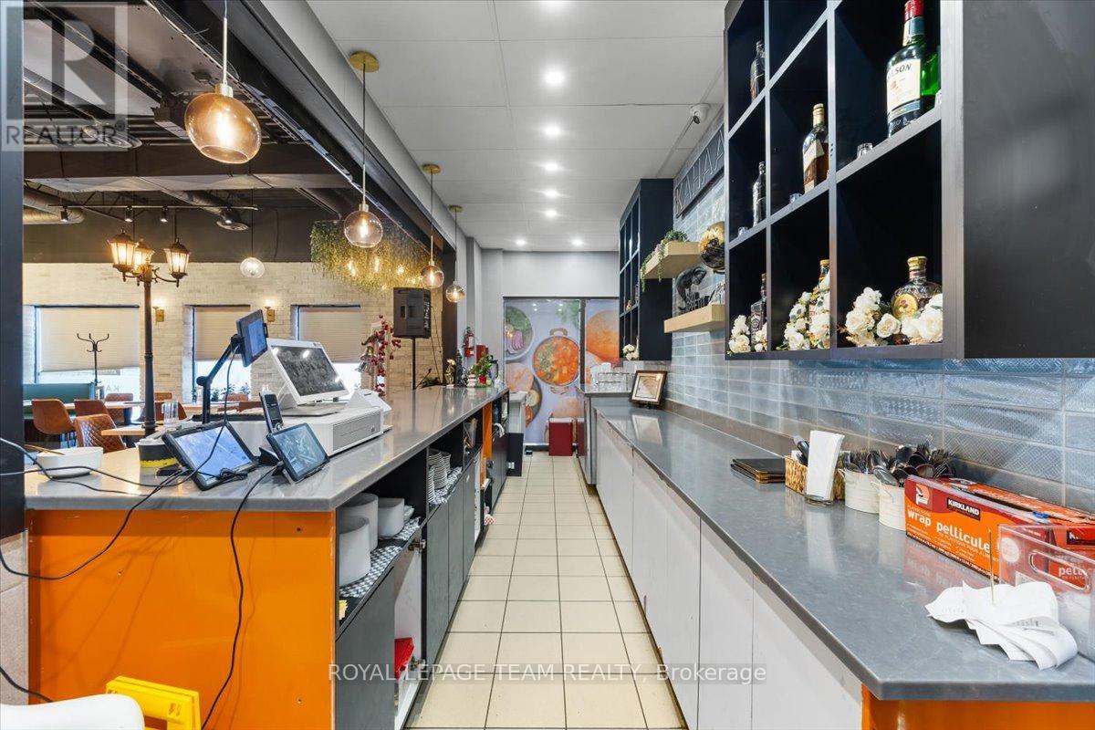 3059 Carling Avenue, Ottawa, Ontario K2B 7K4 - Photo 15 - X12664848