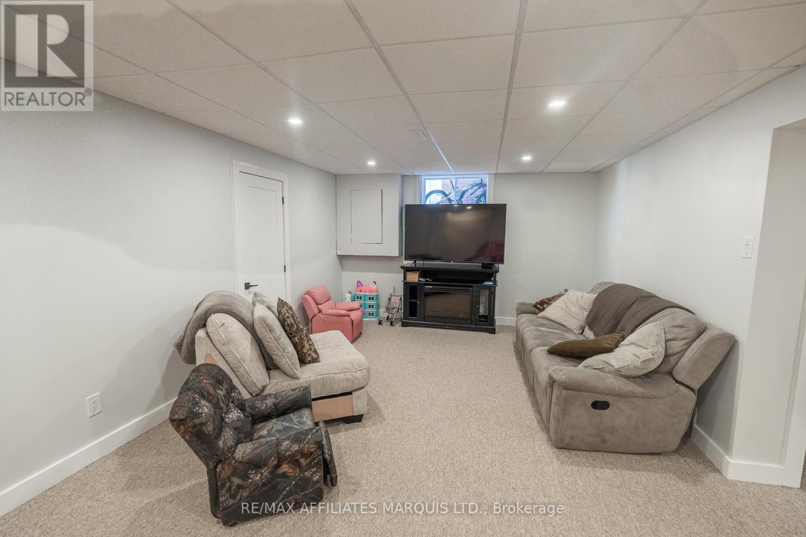 1612 Grant Avenue, Cornwall, Ontario  K6J 5J4 - Photo 31 - X12664858