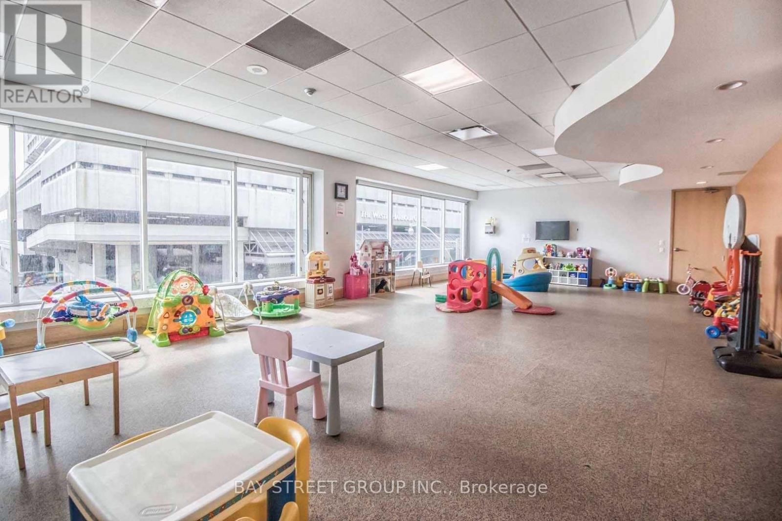 309 - 10 Yonge Street, Toronto, Ontario  M5E 1R4 - Photo 17 - C12664854