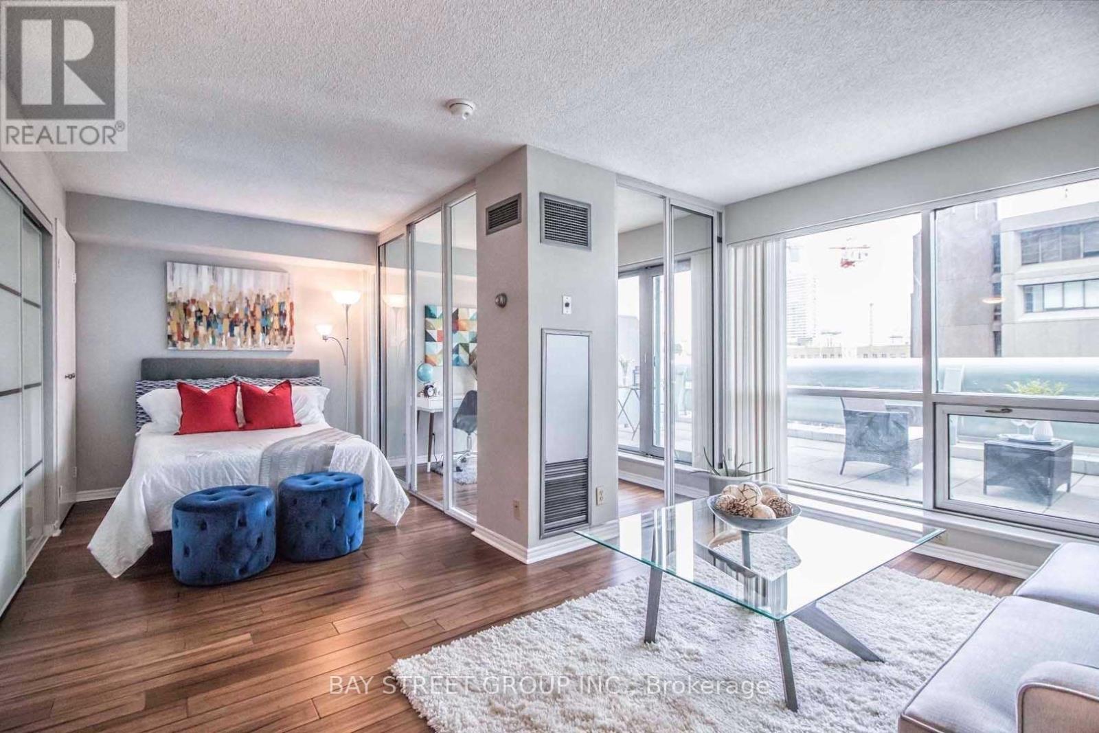 309 - 10 Yonge Street, Toronto, Ontario  M5E 1R4 - Photo 5 - C12664854