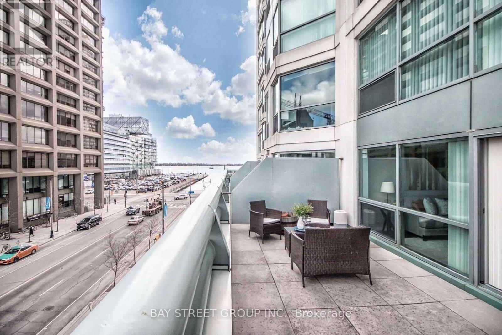 309 - 10 Yonge Street, Toronto, Ontario  M5E 1R4 - Photo 9 - C12664854