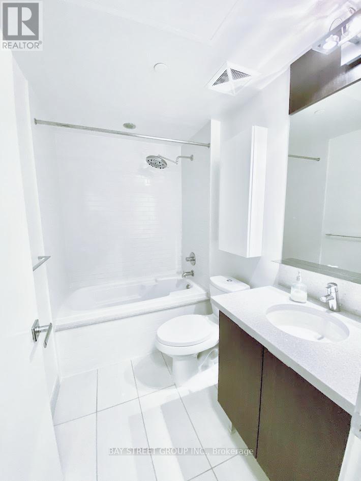 3005 - 21 Widmer Street, Toronto, Ontario  M5V 0B8 - Photo 12 - C12664884